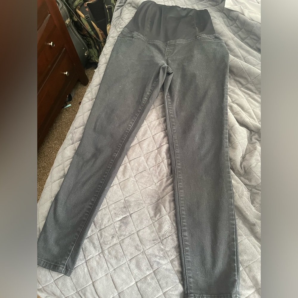 Maternity jeans